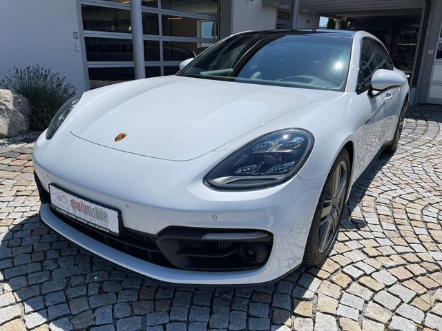 Porsche Panamera 4 eHybrid Sport Turismo Platinum PASM