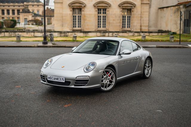 Porsche 911 Carrera 4 S Coupe