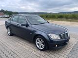 Mercedes-Benz C 220 C -Klasse Lim. C 220 CDI BlueEfficiency - Mercedes-Benz C 220: Cdi Blueefficiency