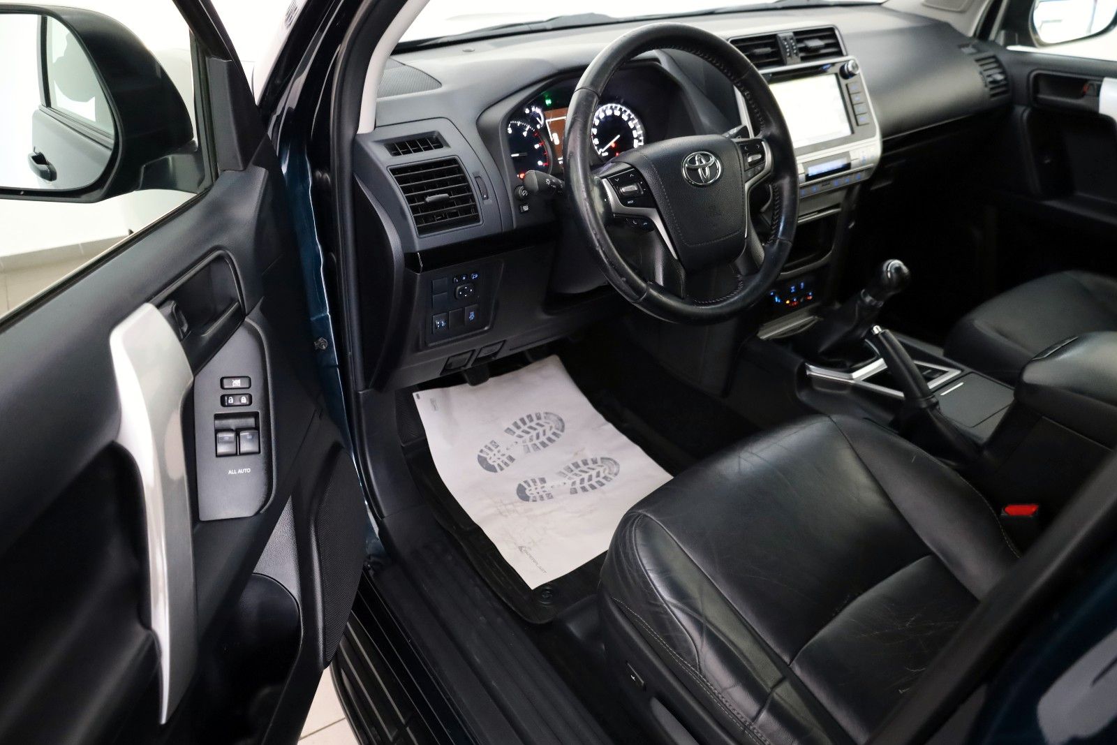 Fahrzeugabbildung Toyota Land Cruiser Comfort Leder,Navi,Kamera,SH,AHK