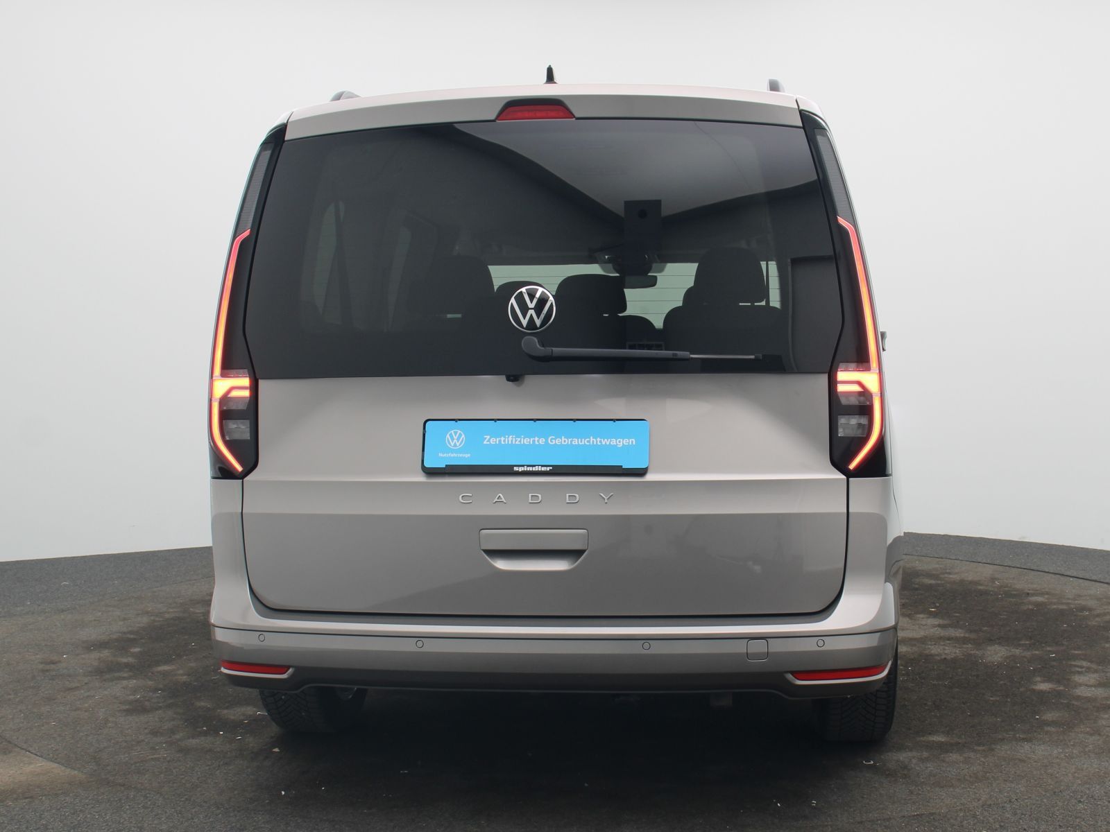 Volkswagen Caddy Maxi - Bild 8