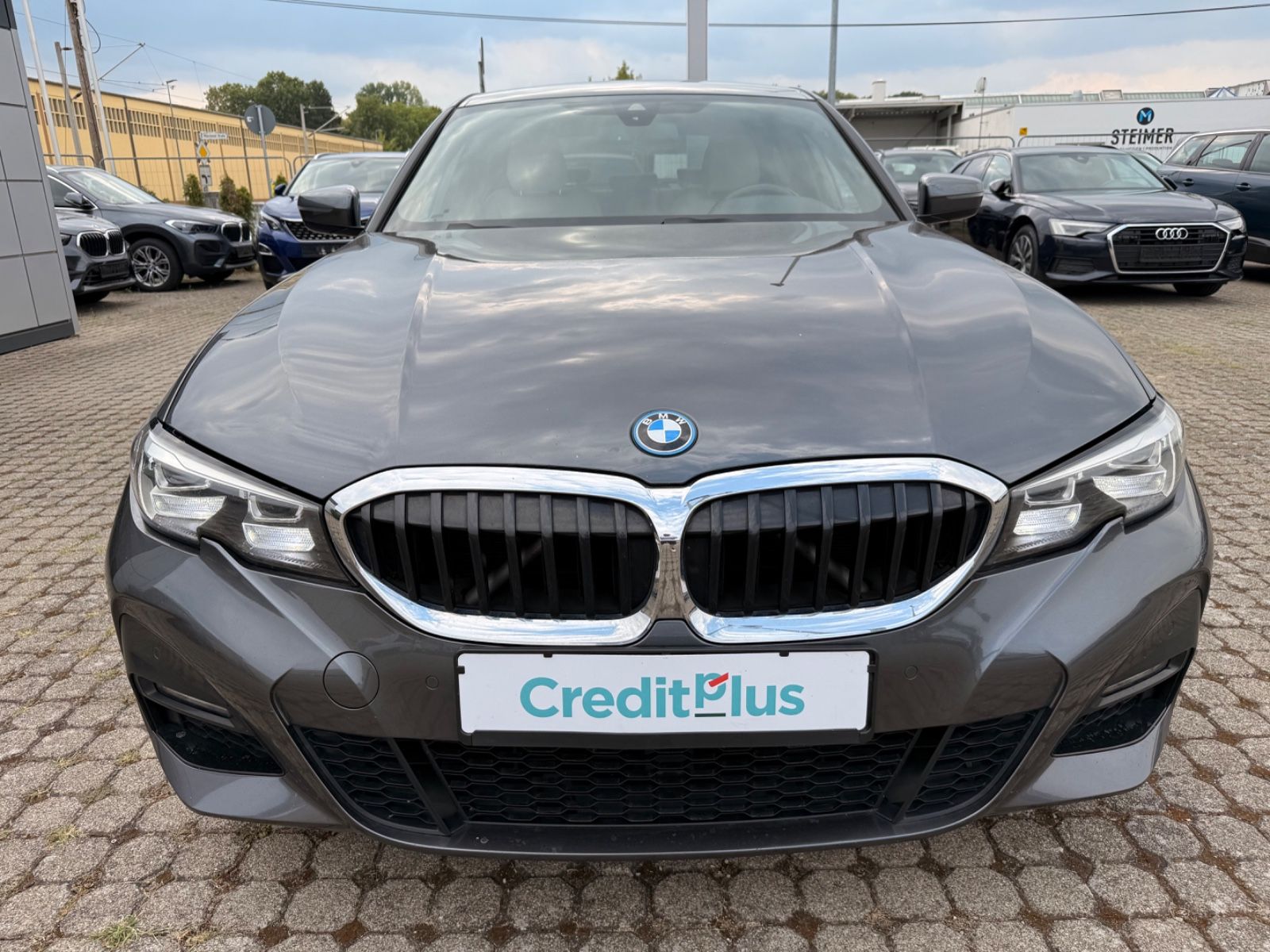 BMW 320 3 Limousine 320 e M Sport/KAM/LED/SHZ! imagem 2