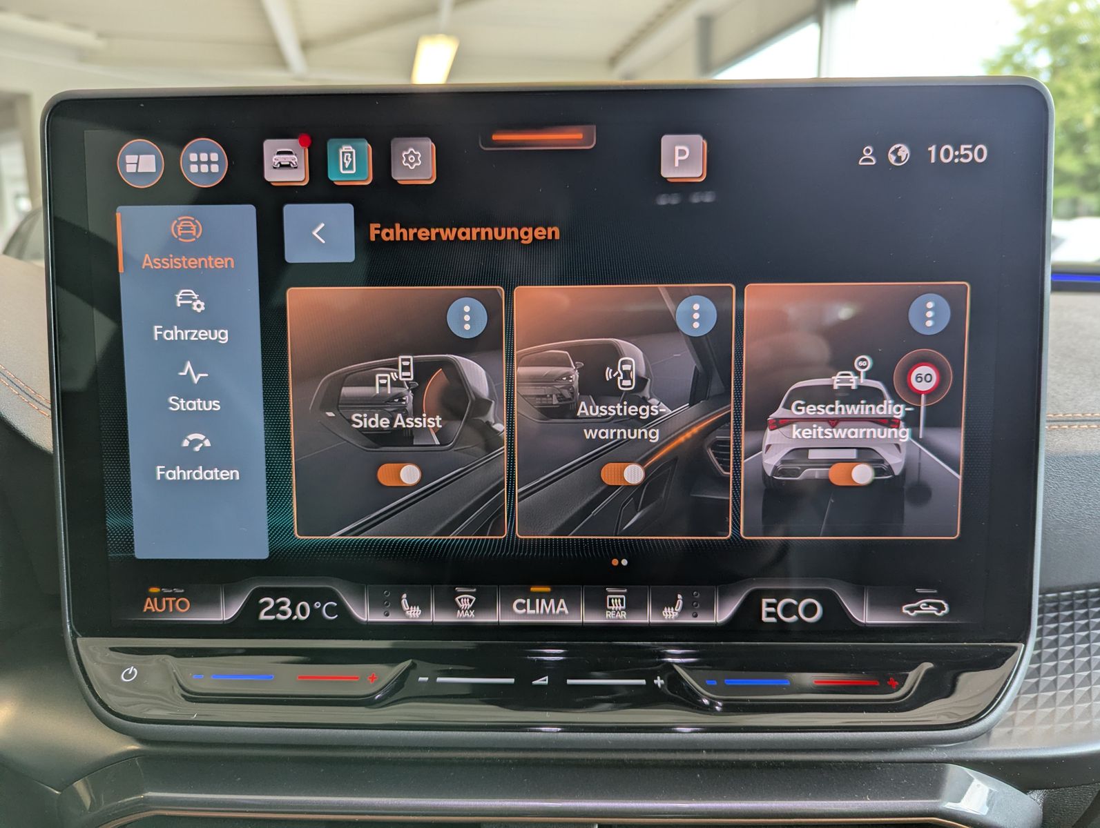 Fahrzeugabbildung CUPRA Leon 1.5 e-Hybrid Matrix Edge-Intelligent-Paket