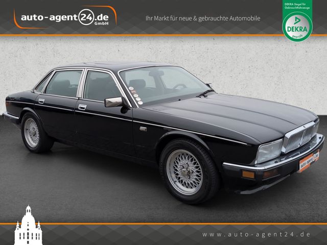 Jaguar XJ40 3.6 Daimler/Classic Data 2+/Oldtimer