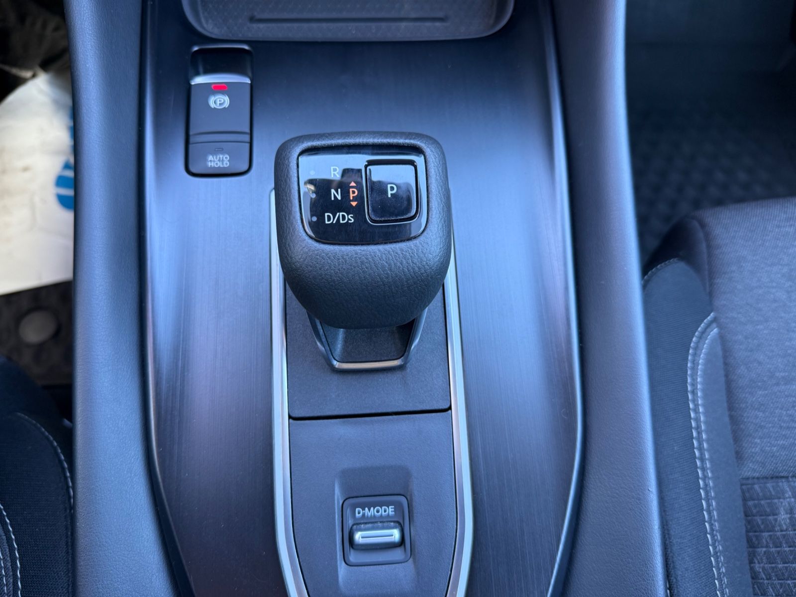 Fahrzeugabbildung Nissan Qashqai N-Connecta 360° Kamera, Navi, Winterpa.