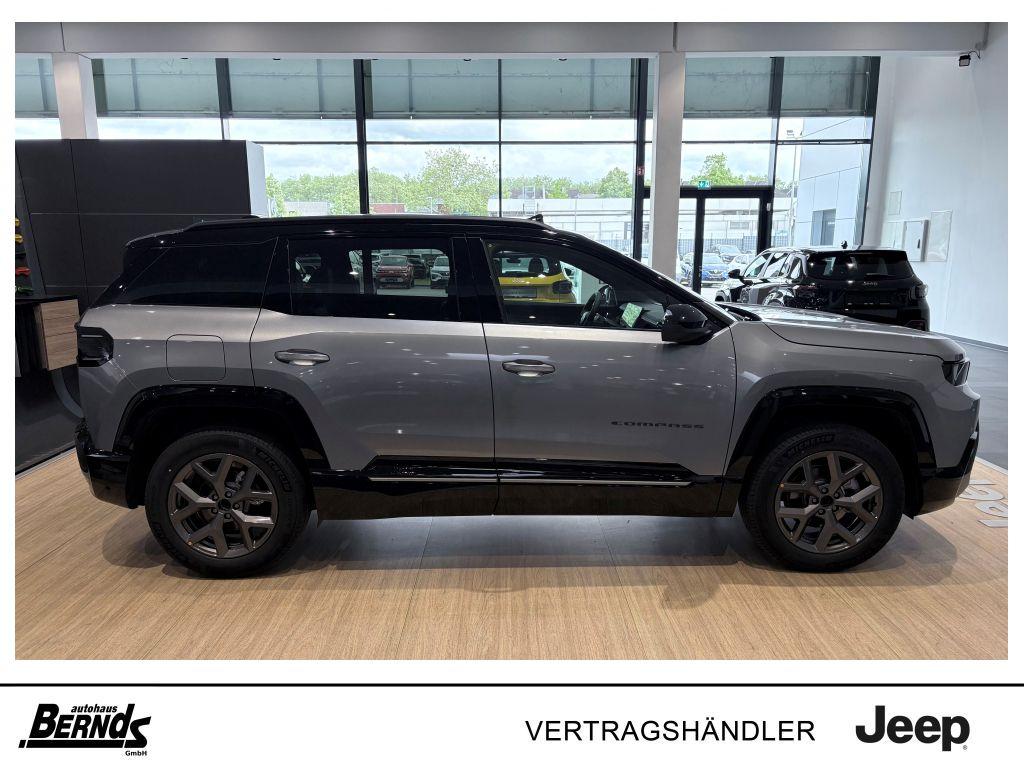 Jeep Compass e-Hybrid First Edition SICHERHEIT KOMFOR