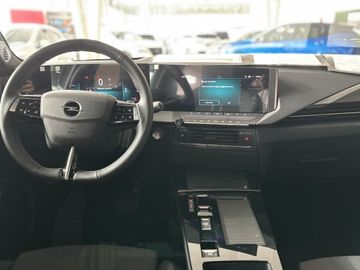 Fotografie des Opel Astra 1.2 Turbo Hybrid 48 V GS Tech Paket