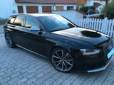 Audi RS4 4.2 FSI S tronic Quattro Avant  - Audi RS4 aus 2012