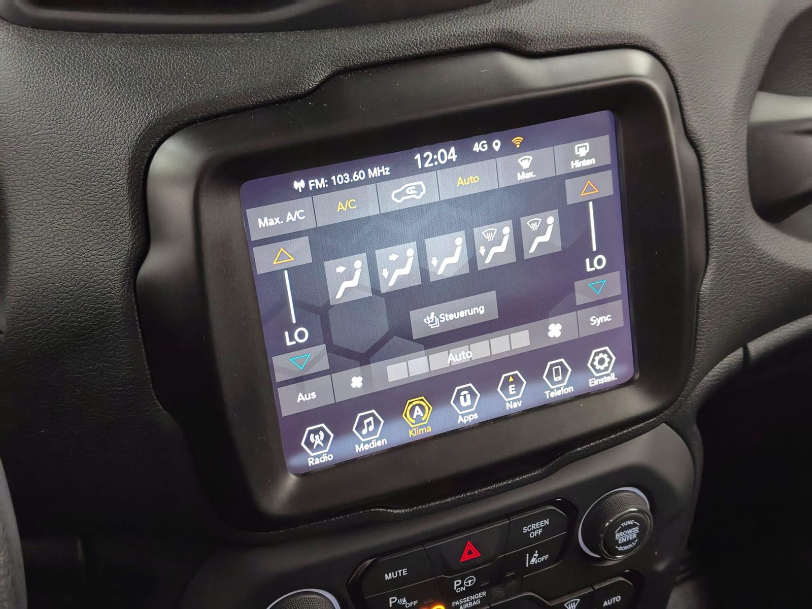 JEEP Renegade 1.5 MultiAir MHEV Altitude Automatik – Bild 24