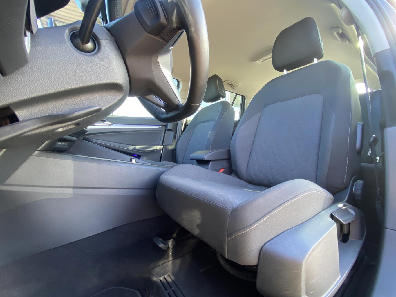 Volkswagen Golf Variant 1.5 eTSI DSG LIFE AHK+APP-CONNECT+A, миниатюра 9