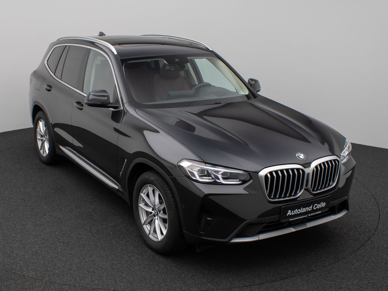 Fahrzeugabbildung BMW X3 xD30i Panorama 360°HUD DAB HiFi Komfort Sport