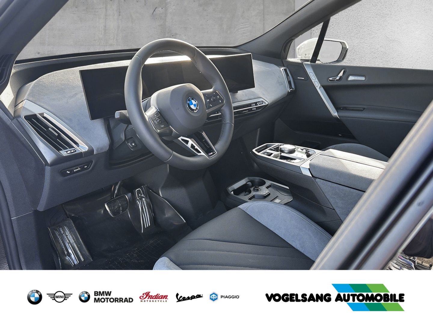 Fahrzeugabbildung BMW iX xDrive45 M Sportpaket 21'' 0,25%-Versteuerung