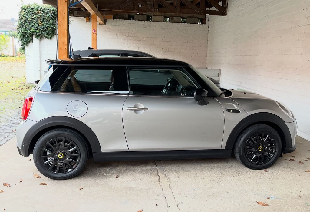 Image of MINI Cooper SE