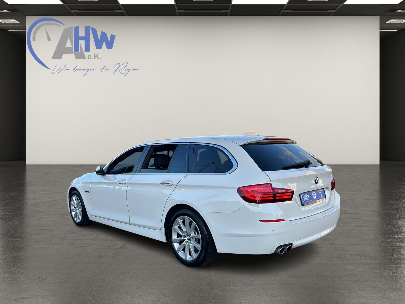 Fahrzeugabbildung BMW 525d TouringxDrive