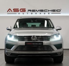 Volkswagen Touareg - 4