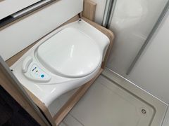 Frankia NEO BLACK LINE | Autark, Komfortabel, Wie neu!
