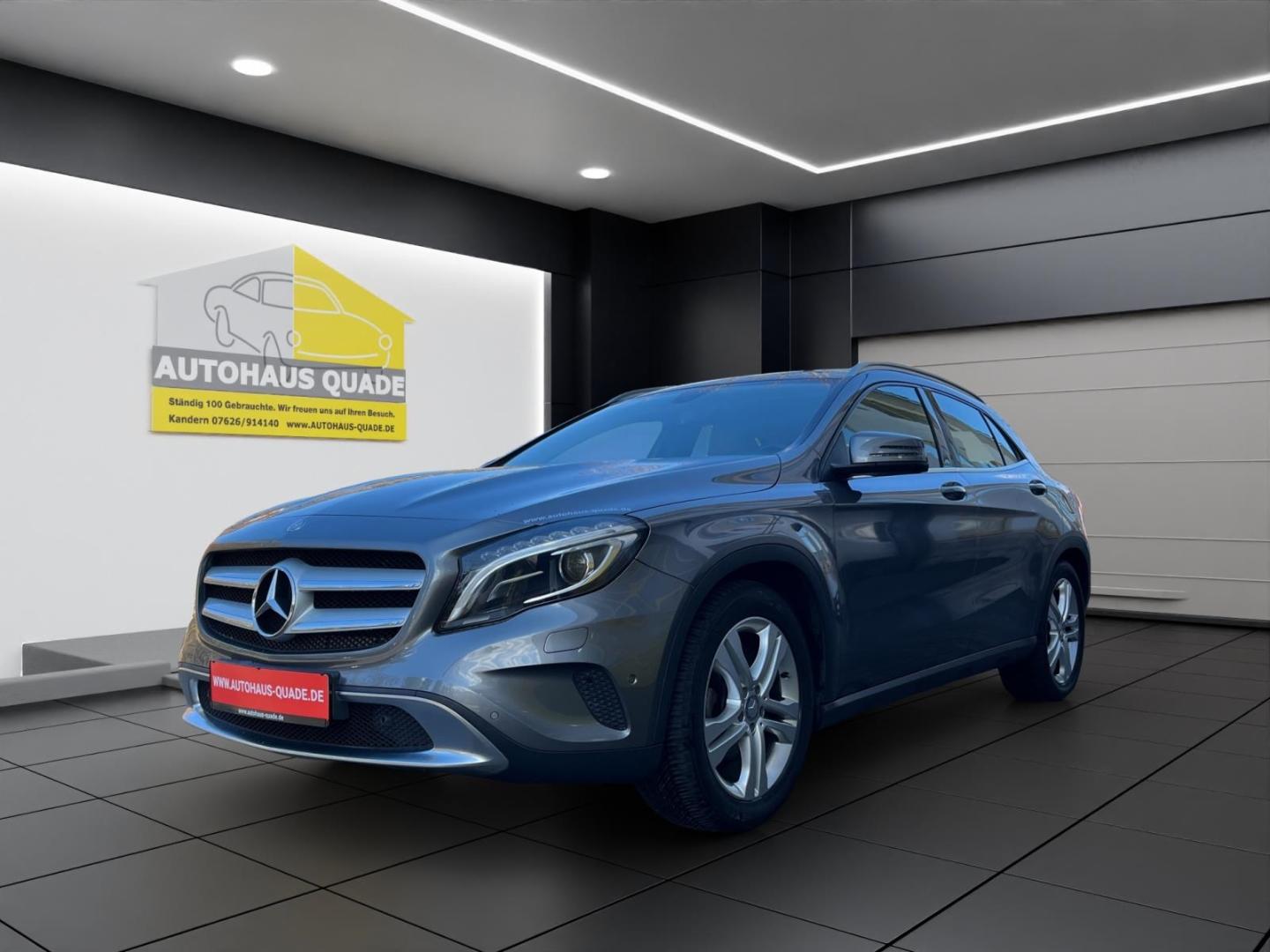 Mercedes-Benz GLA 200 Bi-Xenon El. Heckklappe Ambientebeleucht