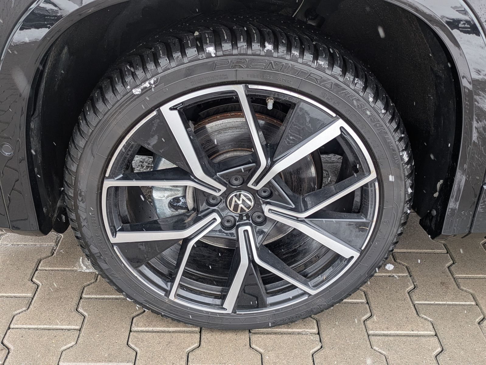 Fahrzeugabbildung Volkswagen Tayron 2.0 TDI 4M R-Line 7Si*MATRIX*AHK*PANO*HUD