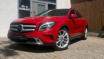 صورة 4 لـ 2014 Mercedes-BENZ GLA