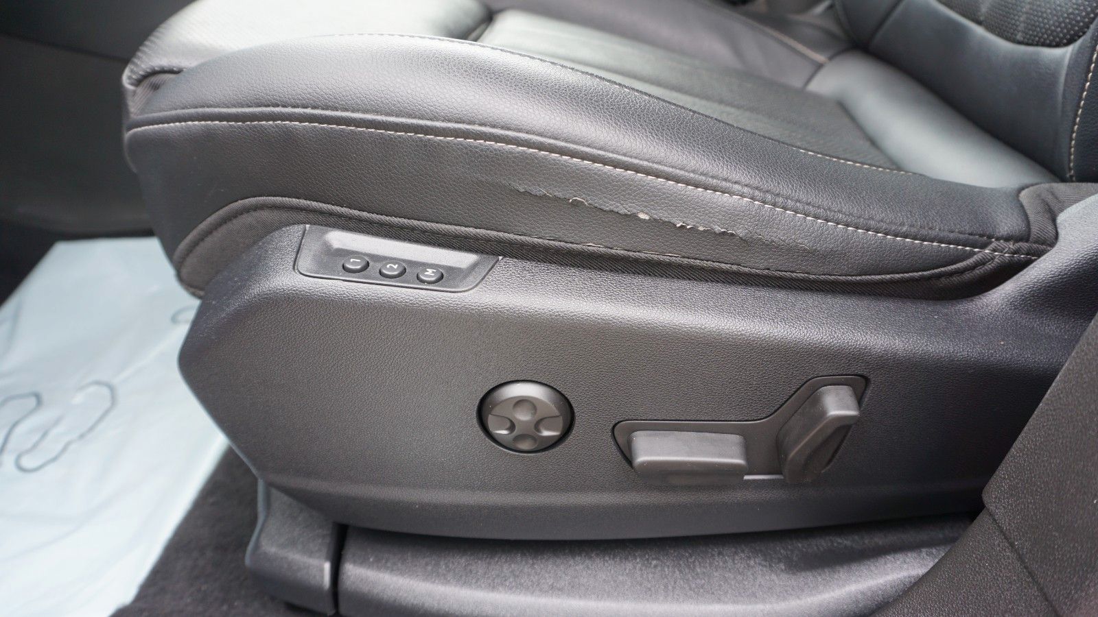 Fahrzeugabbildung Opel Grandland X Innovation Leder,Navi,LED,ACC,AHK