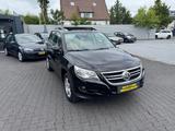 Volkswagen Tiguan Track & Field 4Motion Euro5 Leder Allrad - VW Tiguan Gebrauchtwagen in Bielefeld