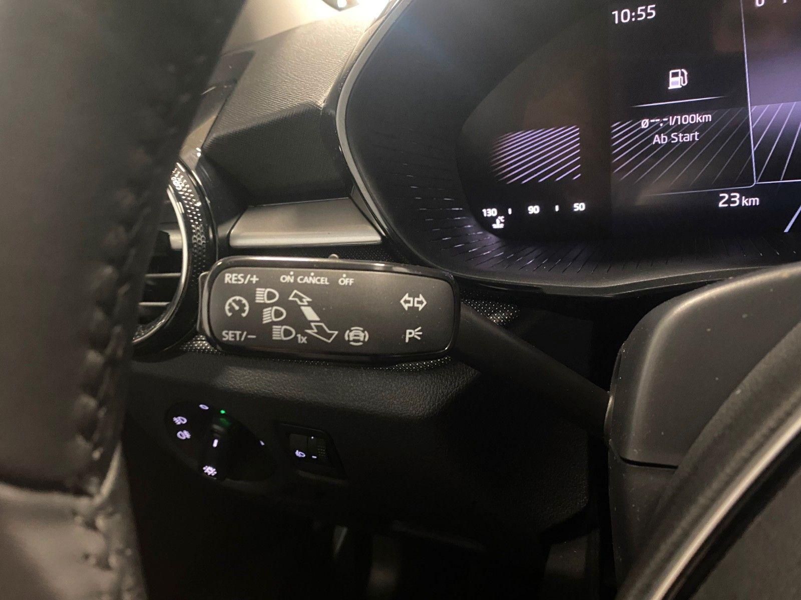 Fahrzeugabbildung SKODA Fabia 1.0 TSI GA 2031/100TKM+PDC+SMART-LINK+SH++