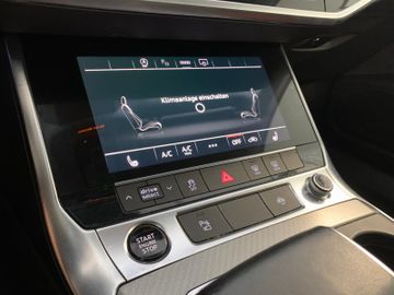 Audi A6 - 12