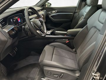 Audi Q8 e-tron - 7