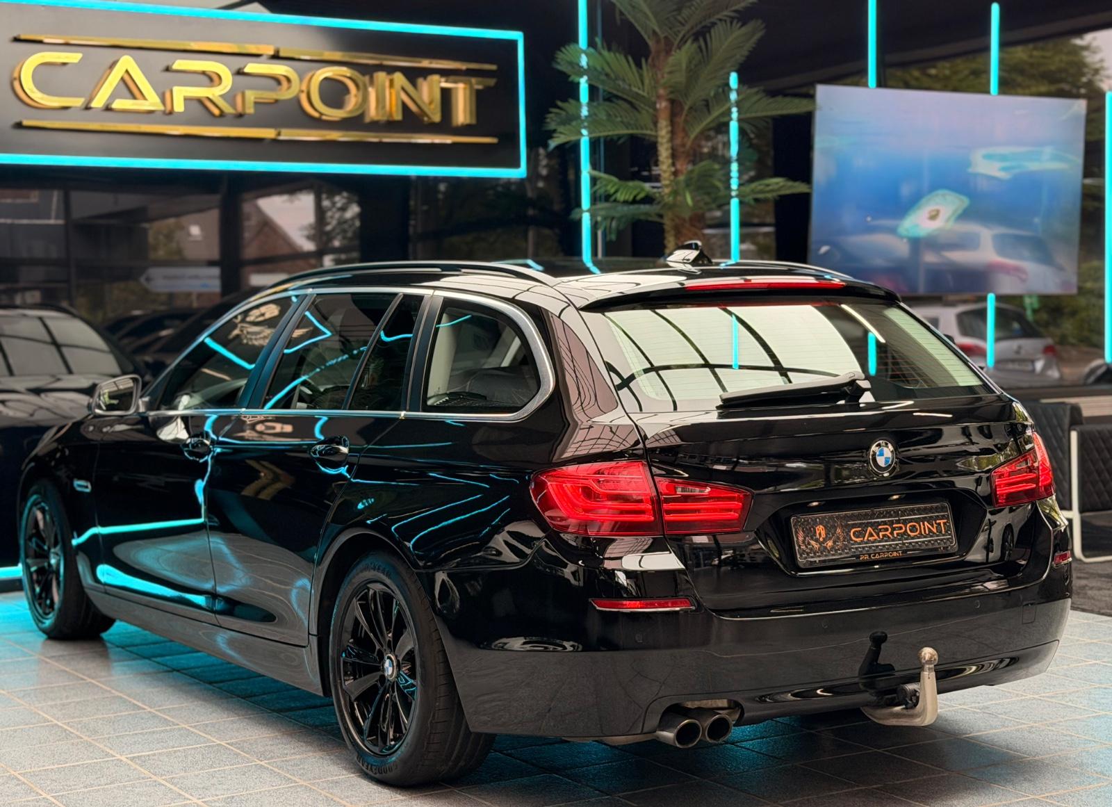 BMW 520i  Touring Bi-Xenon/AHK/Navi/BT/SHZ/PDC