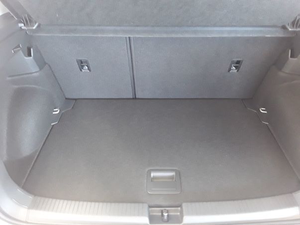 Volkswagen T-Cross - Bild 8