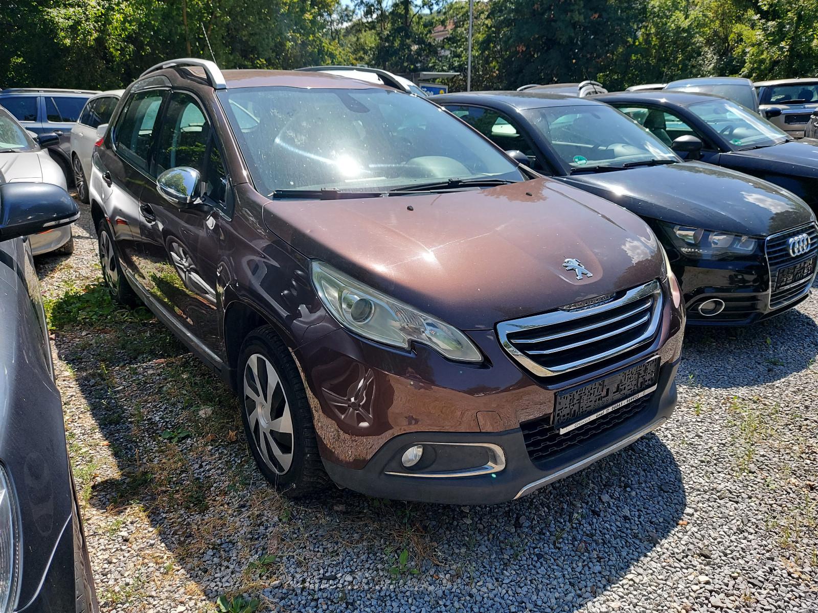 Peugeot 2008 1.6HDI Allure  Aut&Navi&SHZ