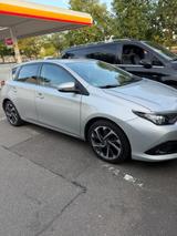 Toyota Auris Design Edition 1,6-l-D-4D S/S Design E... - Toyota Auris Gebrauchtwagen in Stuttgart