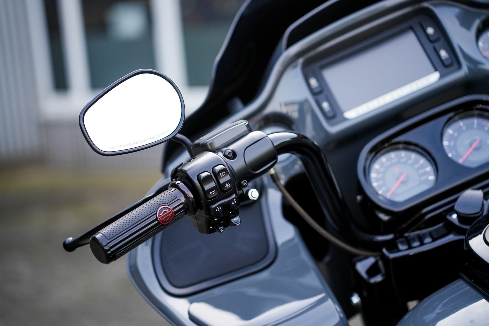 Fahrzeugabbildung Harley-Davidson FLTRXSE CVO Road Glide - JEKILL & HYDE -