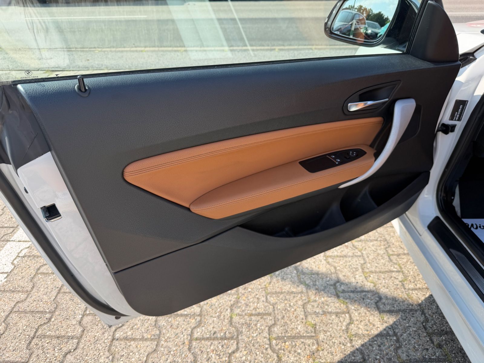 Fahrzeugabbildung BMW 230i Coupe M SPORT AUTOMATIK LED LEDER CAR PLAY