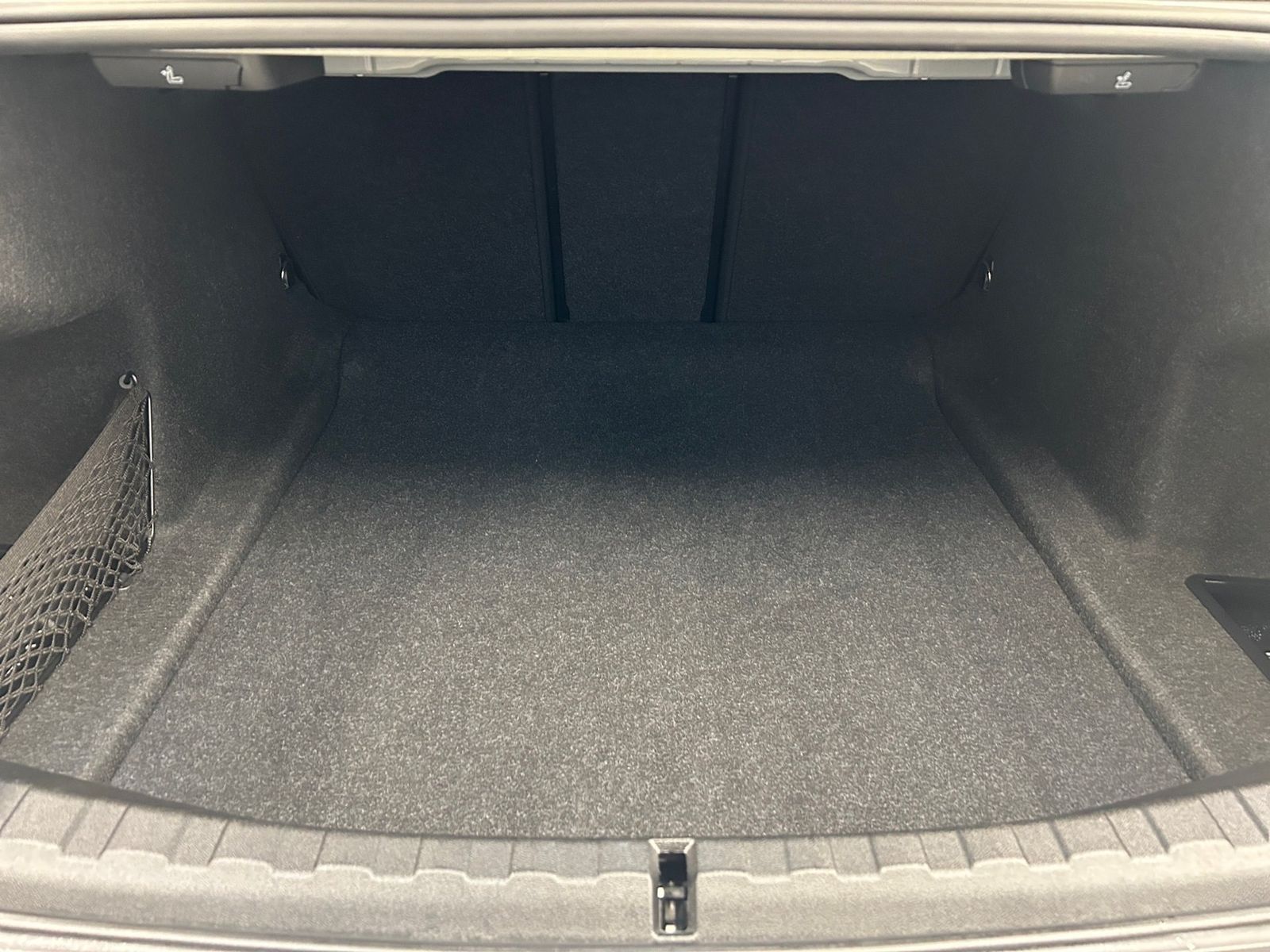 BMW 320 - Bild 15