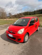 Daihatsu Cuore, 8-Fach bereift, TÜV 11/26 - gebrauchte Daihatsu Cuore aus dem Jahr 2009