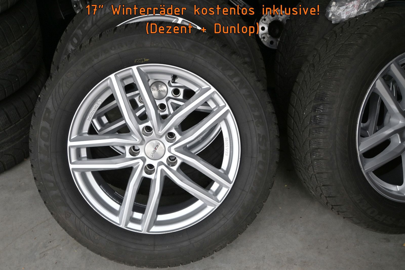 Fahrzeugabbildung Mercedes-Benz E 200 T Avantgarde Adv. °ACC°AHK°PANORAMA°8-FACH