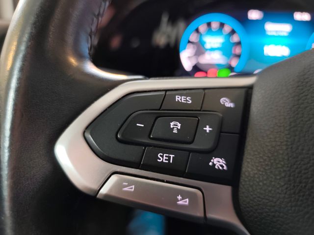 Golf VIII Variant 1.5 eTSI DSG *Massage*Standh*