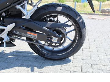 Honda CBR500R e-Clutch *inkl. Zubehör