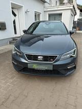 Seat Leon ST FR DSG LED SHZ NAVI PDC VIRTUAL CARPLAY - Seat Gebrauchtwagen in Augsburg