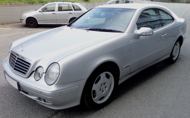 Mercedes-Benz CLK 230 KOMPRESSOR ELEGANCE (Diebstahlschaden)