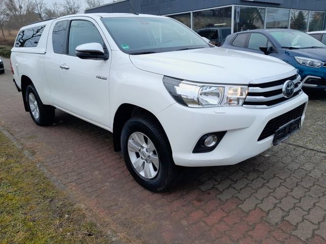 Toyota Hilux Extra Cab Comfort 4x4/Sitzh./Camera/Temp./