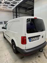 Volkswagen Caddy Maxi 2,0TDI 102ps *Klima* *AHK* *Sortimo* - VW Caddy von privat