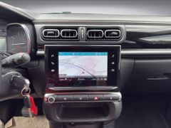 Fahrzeugabbildung Citroën C3 PureTech 110 Autom. Shine Pack NAVI Kamera