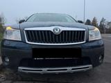 Skoda Octavia 2.0 TDI DSG 4x4 Scout Combi Scout - Skoda aus 2012: Scout