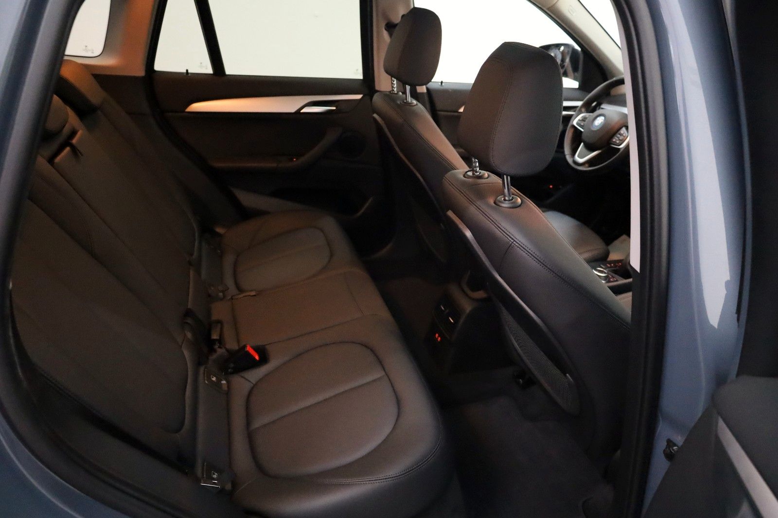 Fahrzeugabbildung BMW X1 xDrive 25e Advantage,Leder,Navi,Panorama,HUD