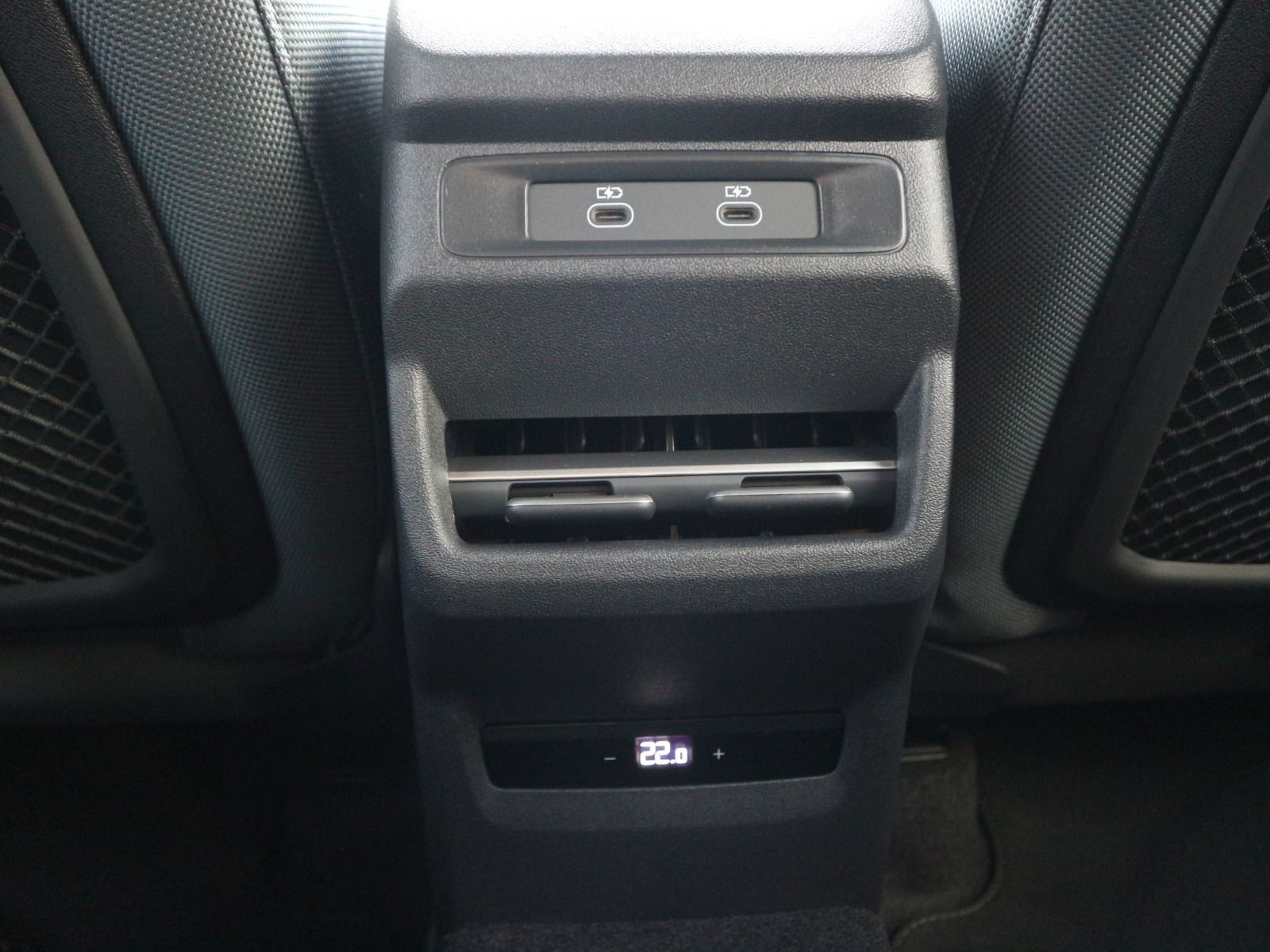 Audi Q3 - Bild 25