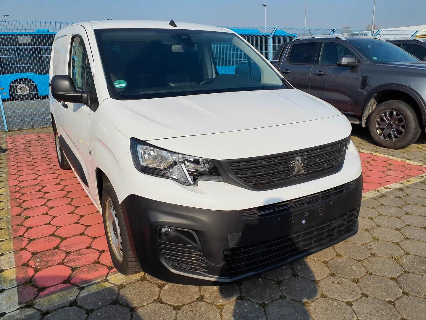 Peugeot Partner Premium L1-Klima-Navi-Standhg-PDCv+h-1Hd