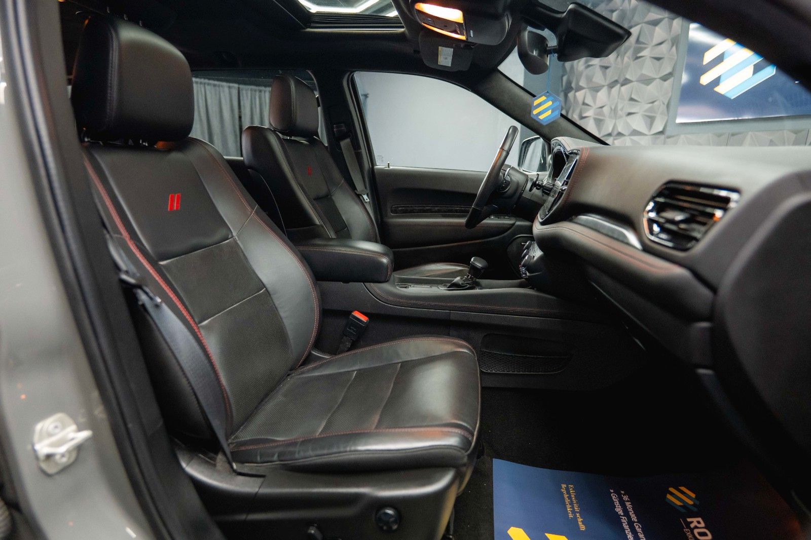 Fahrzeugabbildung Dodge Durango 5.7 V8 R/T 4x4 Night-Paket Modell 22 ACC