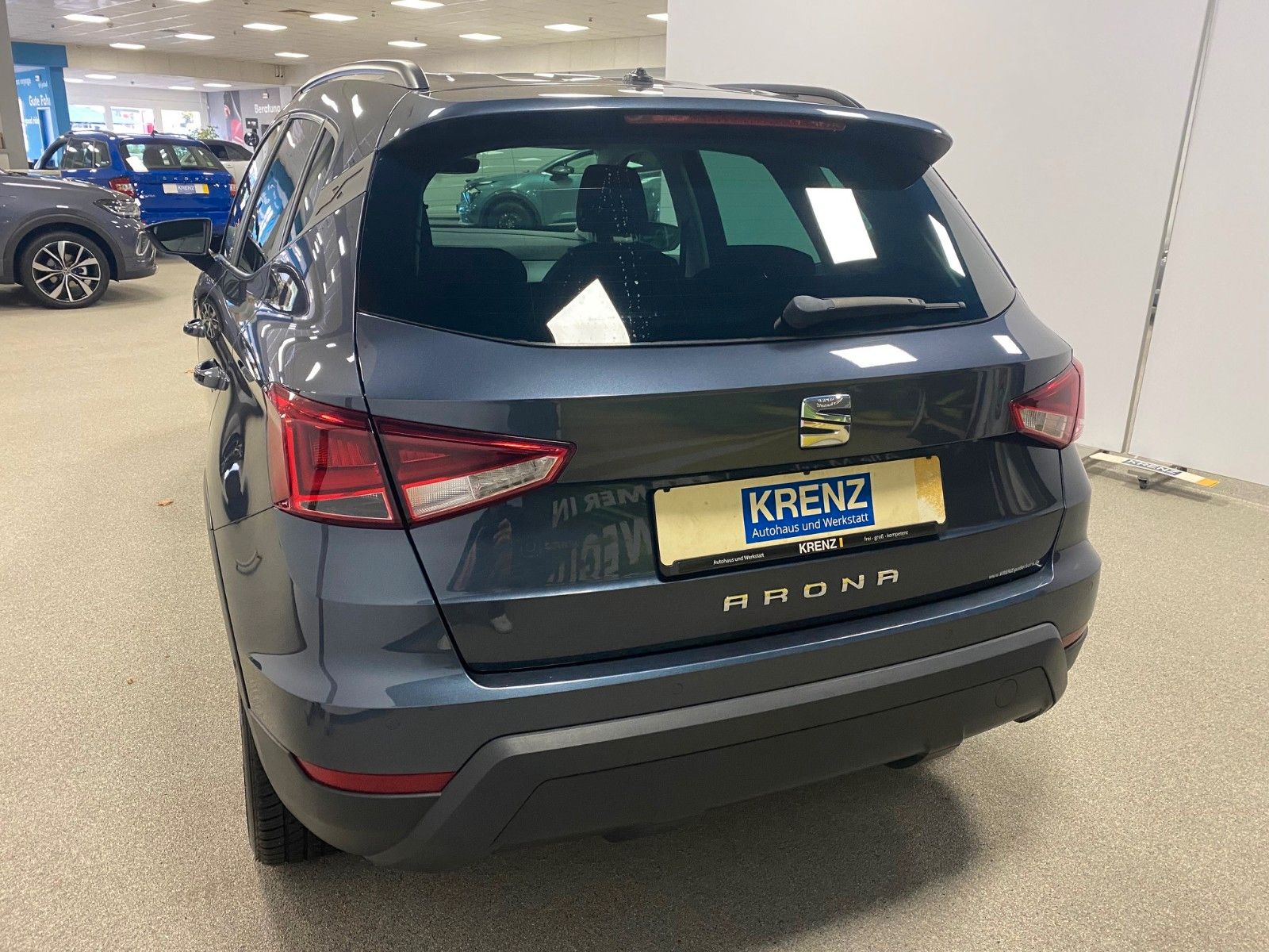 Fahrzeugabbildung SEAT Arona 1.0 TSI Style+EINPARKHILFE+TEMPOMAT+17"ALU